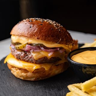 Meniu Cheeseburger Mamma Mia