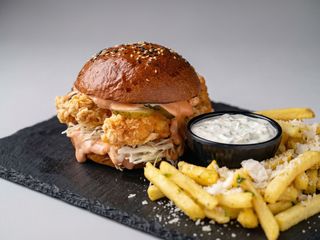 Meniu Crispy Burger