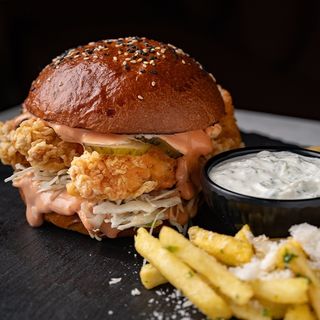 Meniu Crispy Burger NEPICANT