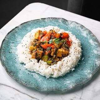 Tofu in sos dulce acrisor cu Orez basmati