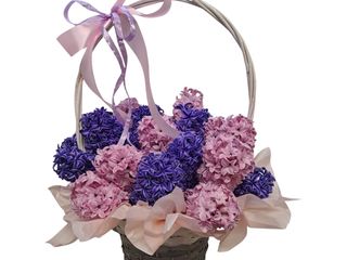 Cos cu zambile parfumate si CADOU ursulet pufos de plus alb