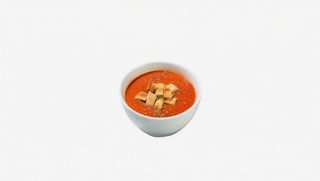 Supa crema de rosii cu anchois si crutoane aromate