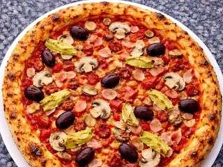 CAPRICCIOSA Ø 32cm ☆☆☆☆