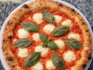 MARGHERITA Ø 32cm ☆☆☆☆