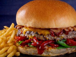 BURGER HOT-Set cu Cartofi Pai-590~g