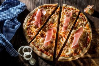 Pizza Salsicia e Cipolla