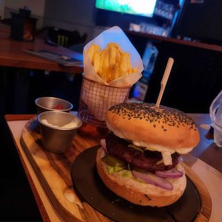 Star Pub burger