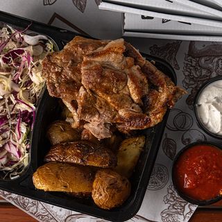 Meniu Ceafa de Porc la Gratar