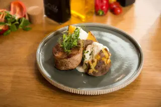 Steak de porc, cartofi zdrobiti