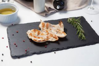 Piept de pui la gratar