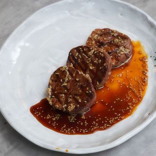 MUSCHI DE VITA CU SOSUL BUCATARULUI