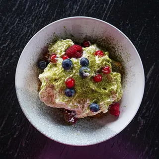 Matcha tiramisu