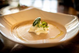 Supa crema de ciuperci de padure