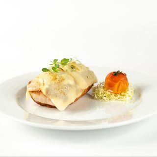 Rulou de pui cu sos de brânză Danablu