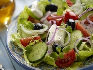 Salata greceasca 300g