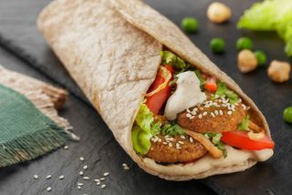 Shaorma mica de post cu falafel