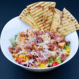 Salata Caesar