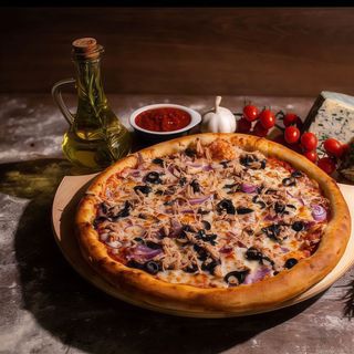 Pizza Tonno e Cipolla