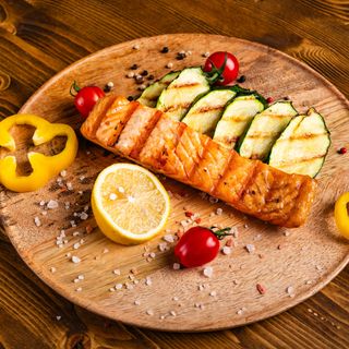 File de Somon si Zucchini Grill