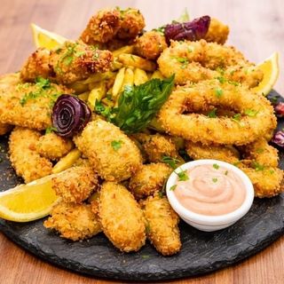 FRITTO MISTO CU CARTOFI PROASPETI PRAJITI