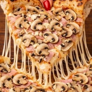 PIZZA PROSCIUTTO E FUNGHI 30CM