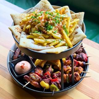 BARRELS SHARING BOARD 2-3 PERS