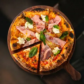PIZZA PROSCIUTTO COTTO BUFALA