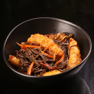 Noodles soba cu creveti pane