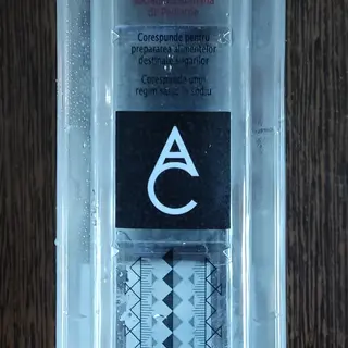 Apa aqua plata