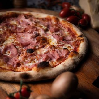 Pizza Prosciutto
