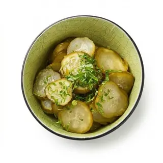 SALATA DE CASTRAVETI IN OTET