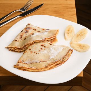 Clatite cu banane si ciocolata