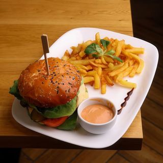 Burger Black Angus - garni
