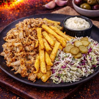 Shaorma de pui la farfurie