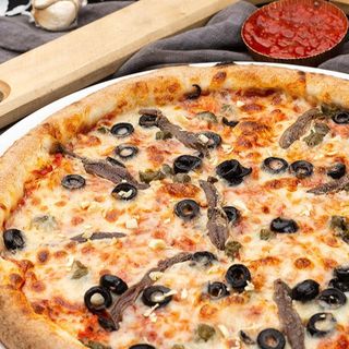 Pizza Napoli Ø 26cm