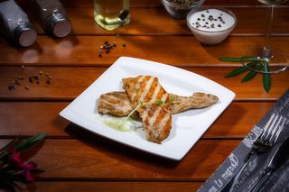 Piept de pui la gratar