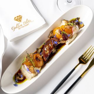 Foie-Gras cu carpaccio de trufe