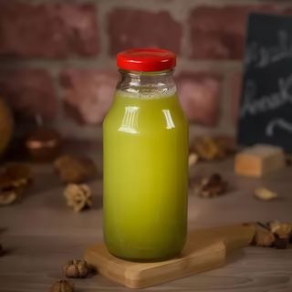 Suc natural cu ananas, mar, spanac