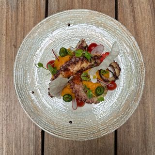 CARACATIŢĂ CU PIURE DE CARTOF DULCE 