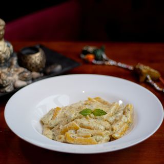 Paste cu pesto