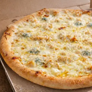 Garlic Parmezan Chicken Pizza