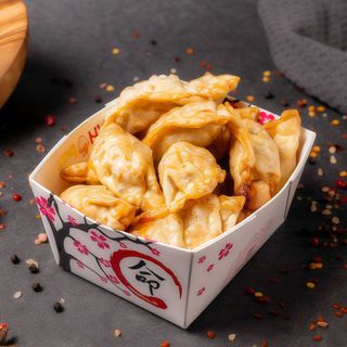 10 Gyoza (coltunași) cu carne
