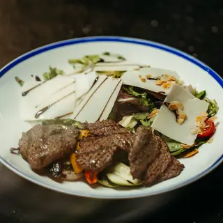 GRILLED BEEF SALAD 350g