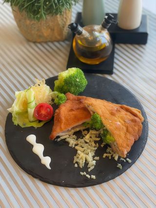 Pachet Şniţel Broccoli & Blue Cheese