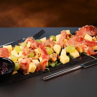 Cheese Plate for Two 570gr