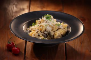 Penne Pui si Ciuperci 435gr