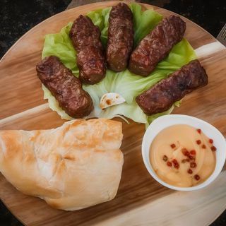 Mici porc-vită (3 buc)