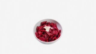 Sfecla rosie cu hrean