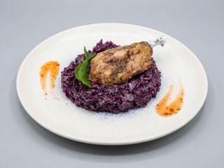 Aripioara purcel cu varza roșie