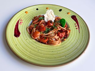 Spaghete Pomodoro